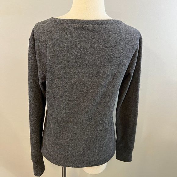 NWOT ADIDAS Heathered Fleece Crewneck Sweatshirt (XS)‎ - Picture 6 of 10